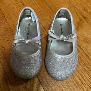 Koala kids sparkly gold flats